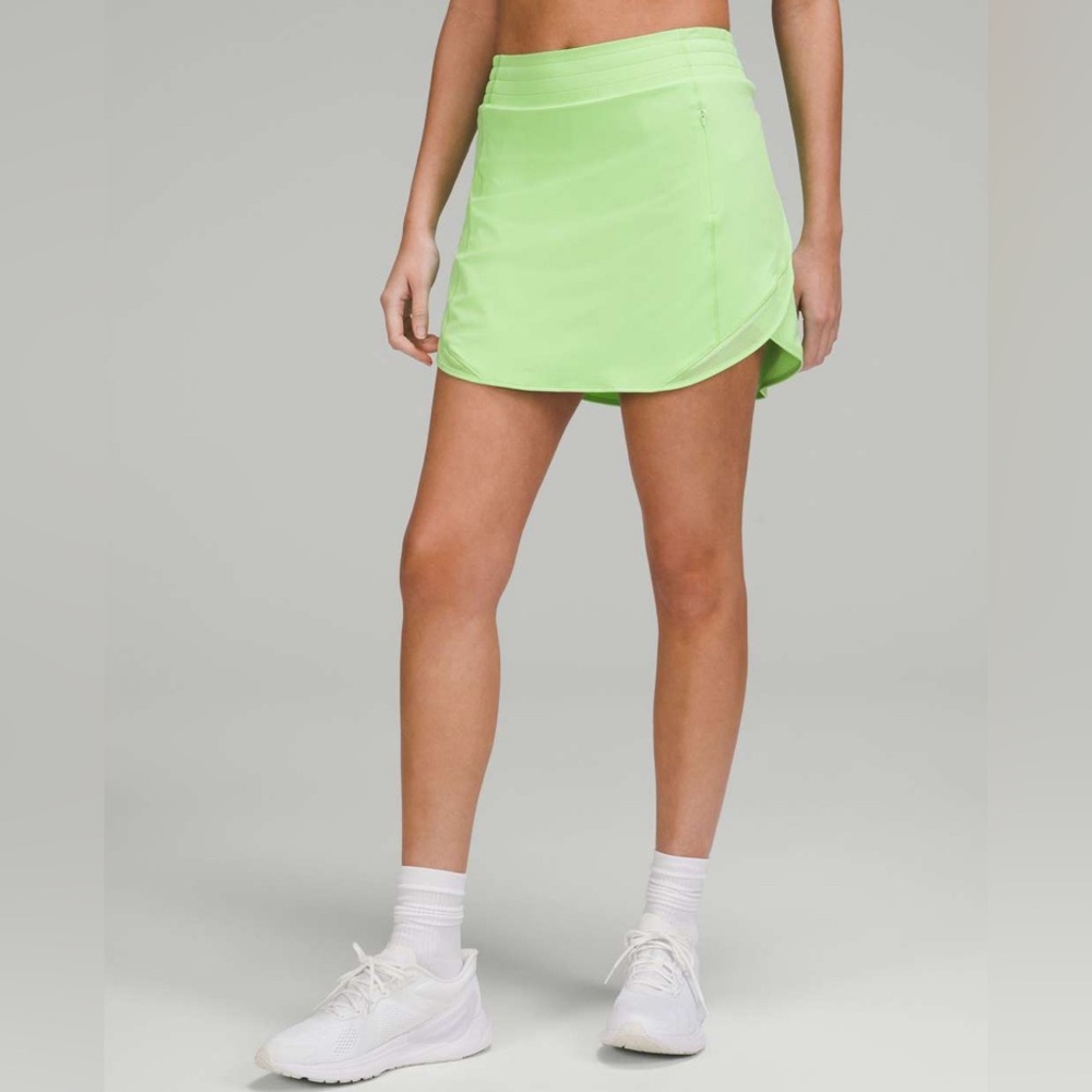 NWT Lululemon Hotty Hot High-Rise Skirt
Long